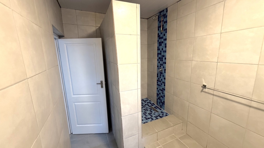 To Let 4 Bedroom Property for Rent in Costa Sarda Western Cape